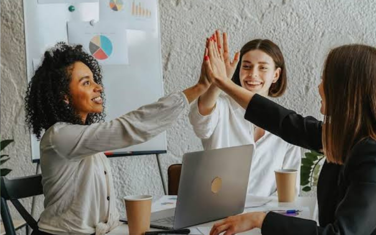  Direito do Trabalho: direitos das mulheres no ambiente de trabalho